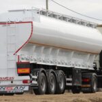 Полуприцеп кормовоз стальной со шнековой выгрузкой GuteWolf
